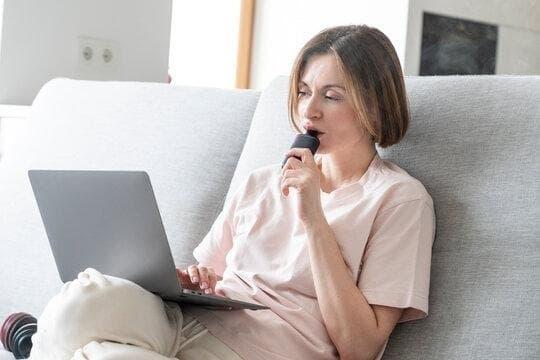 Praktyczny poradnik e-dym - porównanie e-dym i simple vape dla początkujących