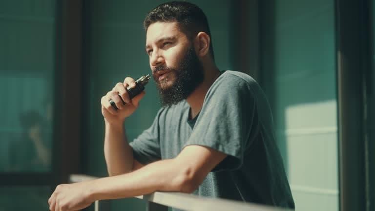 E-Papierosy najlepsze porady jak bezpiecznie ładować akumulator w domu z E-Papierosami